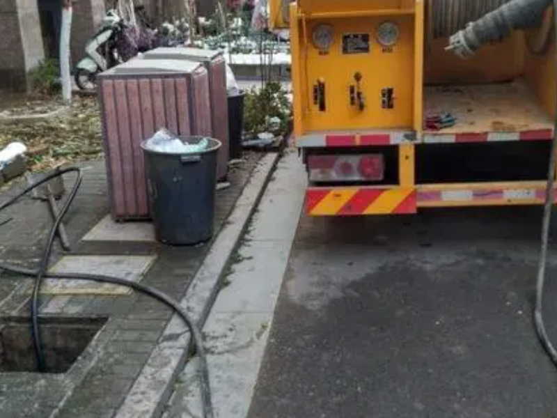 宁波银亿家政承接 管道疏通环卫车抽粪高压清洗管道