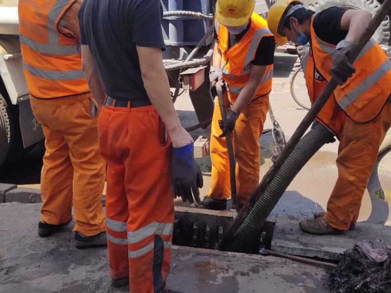 宁波家政承接各种下水管道疏通环卫车抽粪清洗管道